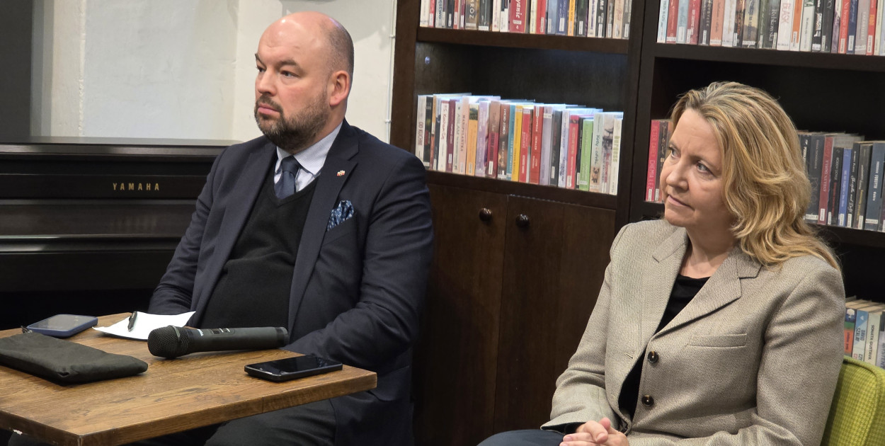 Spotkanie z posłami PiS w Lesznie