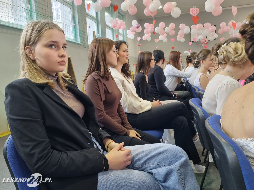 XIII Międzyszkolny Konkurs Fryzjerski w ZS nr 4