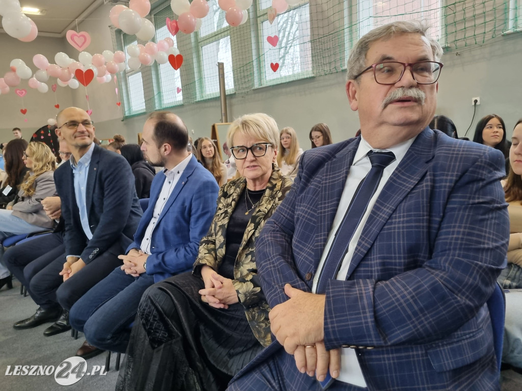 XIII Międzyszkolny Konkurs Fryzjerski w ZS nr 4