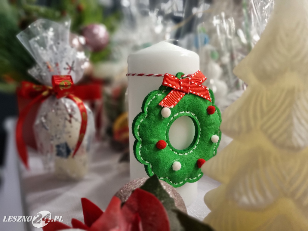 Świąteczny kiermasz SP 3 w Lesznie