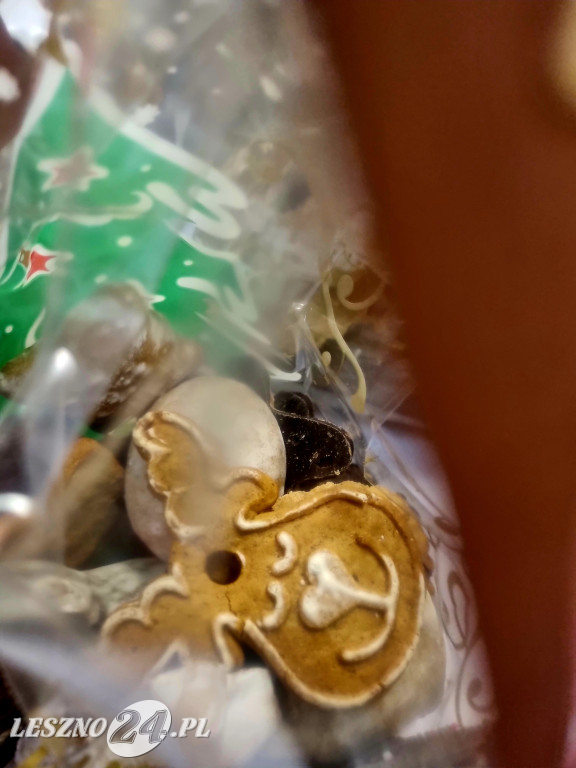 Świąteczny kiermasz SP 3 w Lesznie