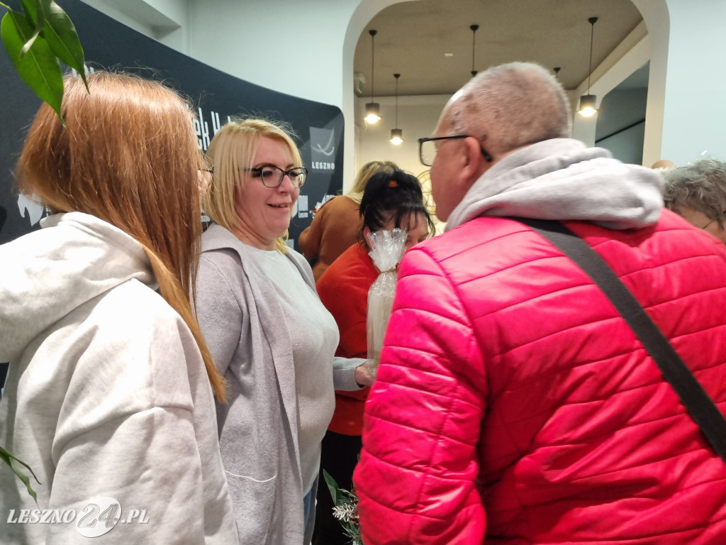 Świąteczny kiermasz SP 3 w Lesznie