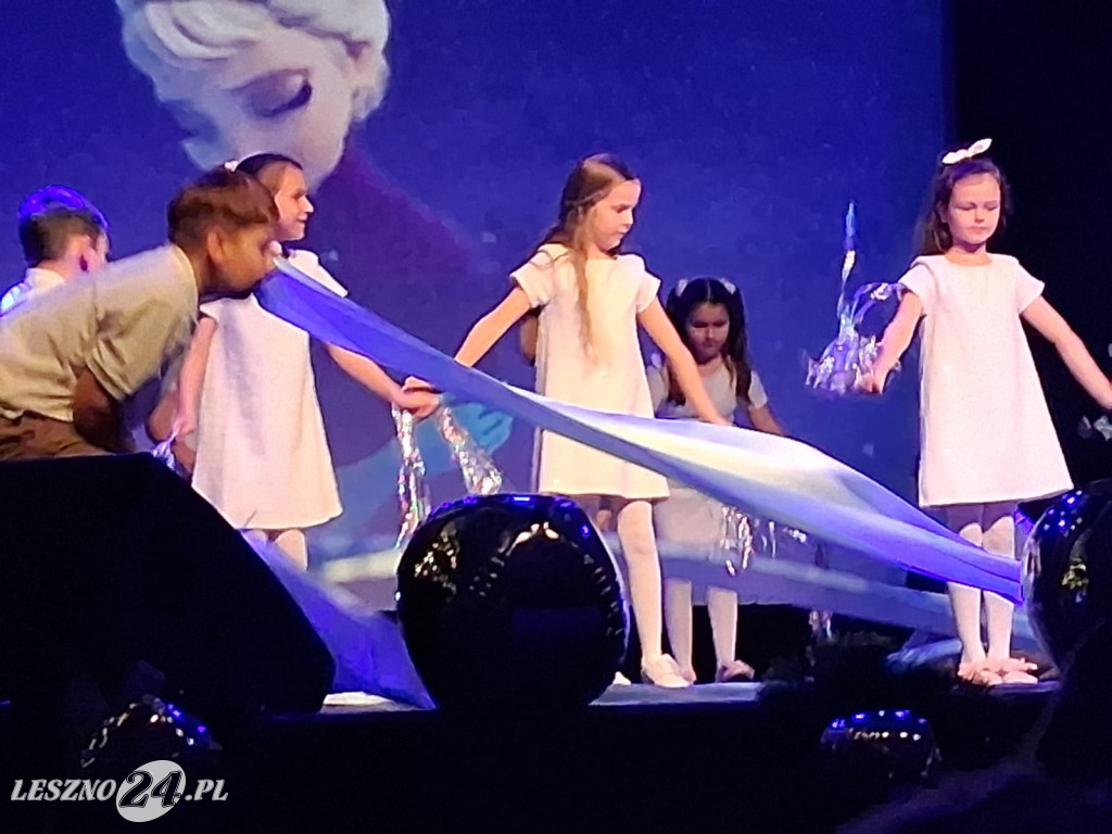 Świąteczny kiermasz SP 3 w Lesznie