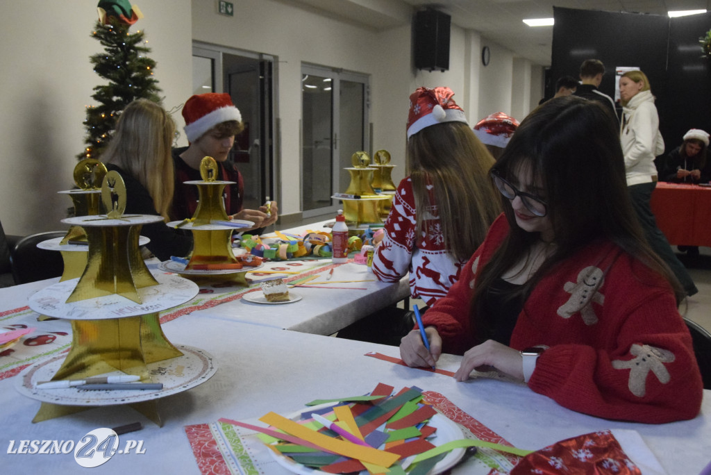 Serce z Opłatkiem wyjechało z II LO