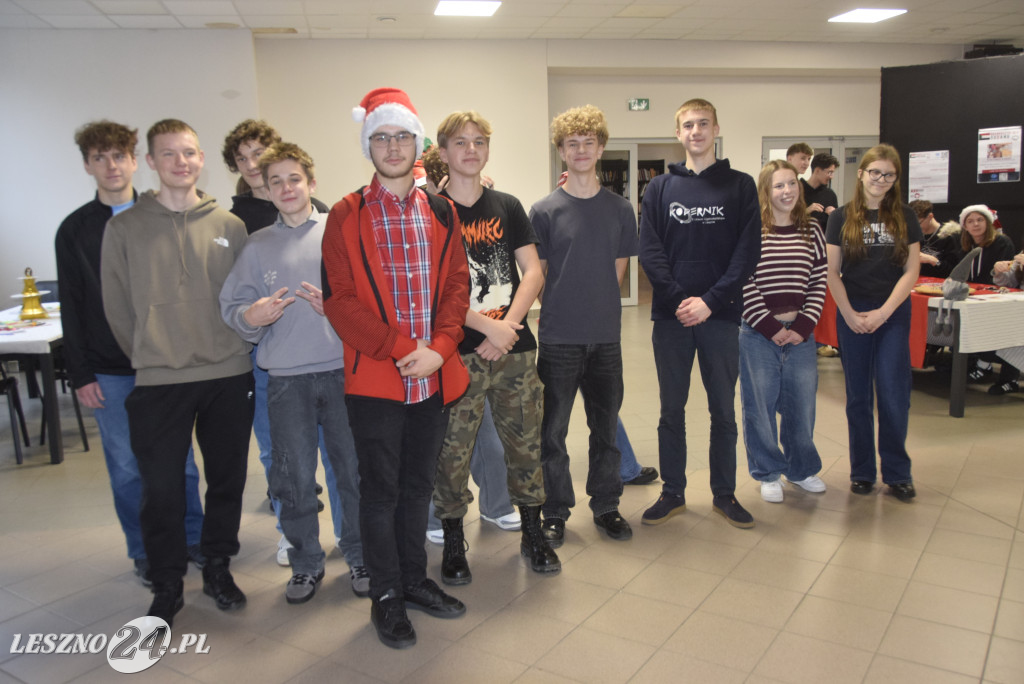 Serce z Opłatkiem wyjechało z II LO