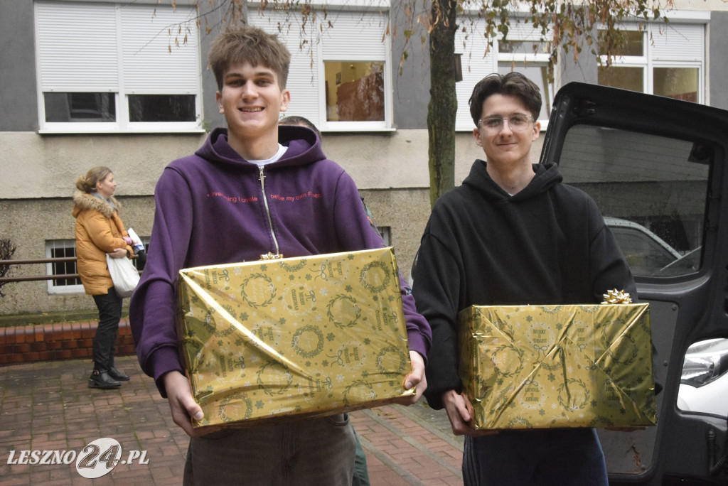 Serce z Opłatkiem wyjechało z II LO