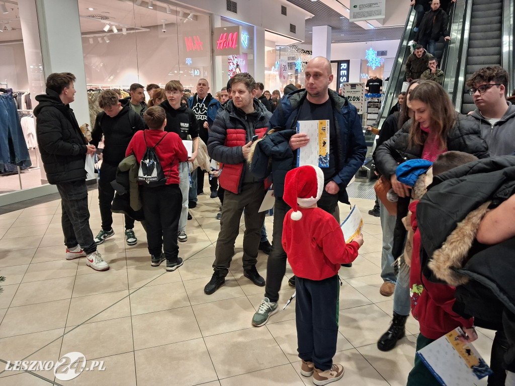 Bycze Mikołajki w Galerii Leszno