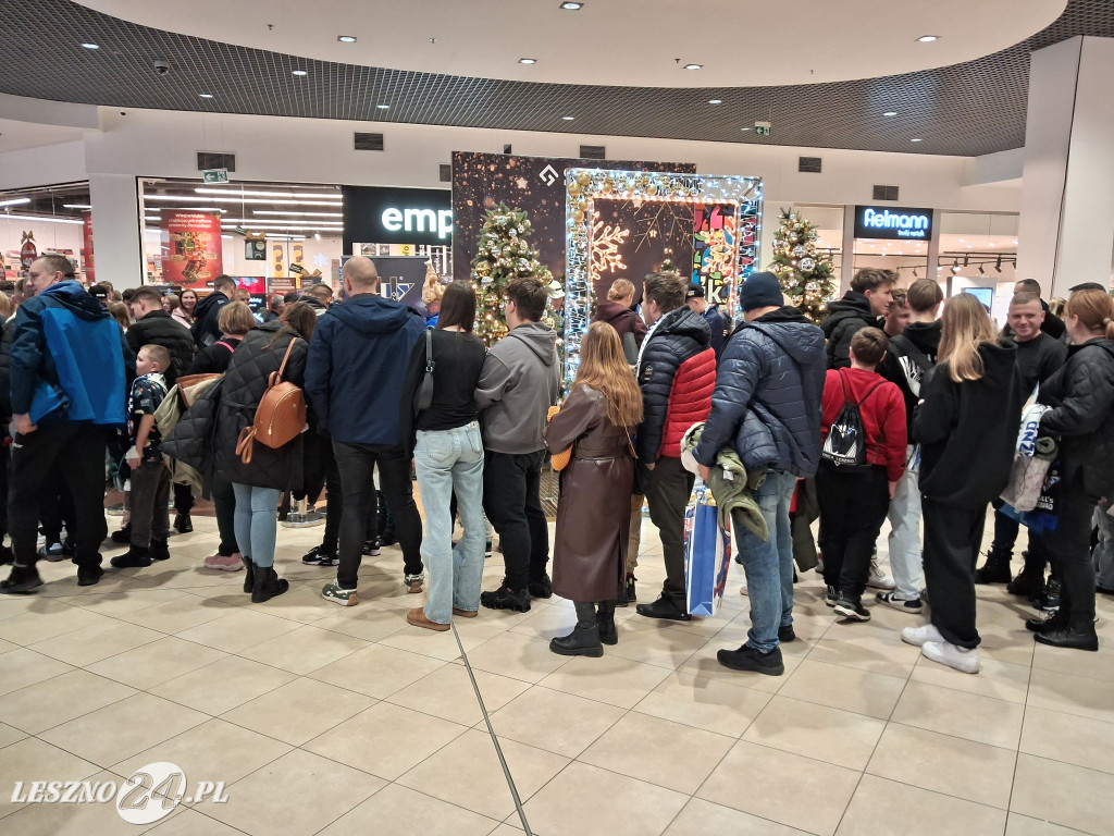 Bycze Mikołajki w Galerii Leszno