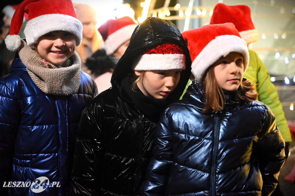 Ubieranie choinki w Krzemieniewie