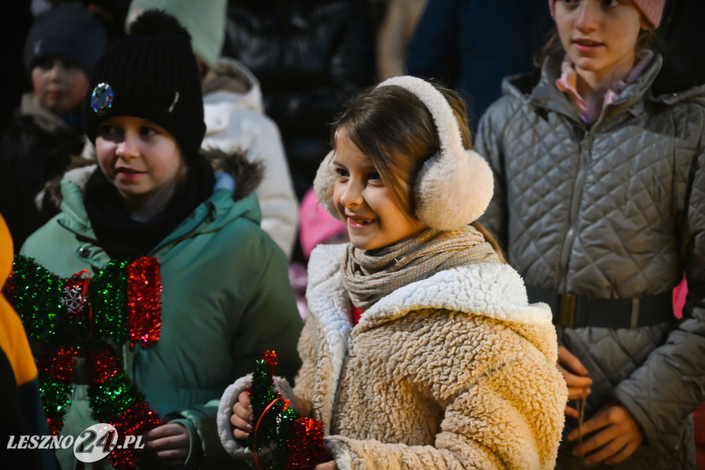 Ubieranie choinki w Krzemieniewie