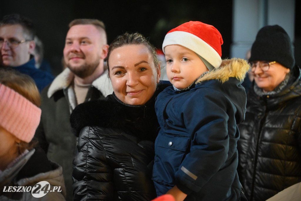 Ubieranie choinki w Krzemieniewie