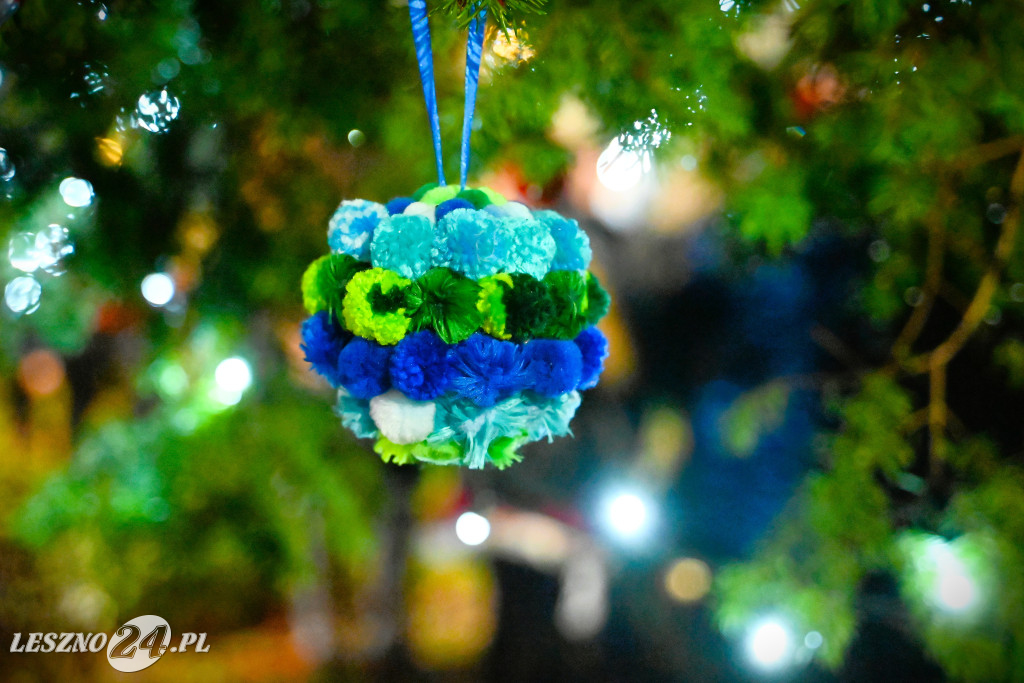 Ubieranie choinki w Krzemieniewie