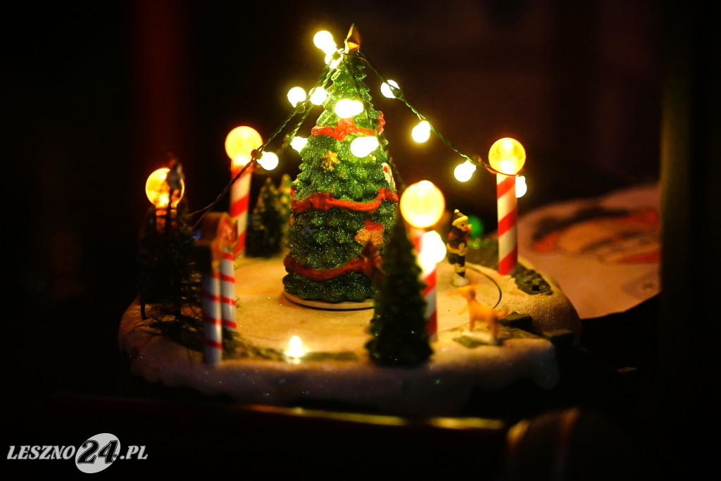 Ubieranie choinki w Krzemieniewie