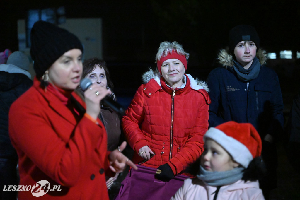 Ubieranie choinki w Krzemieniewie