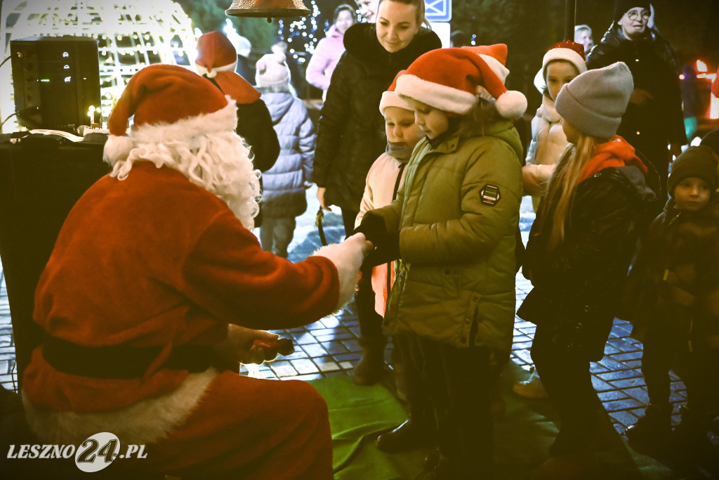 Ubieranie choinki w Krzemieniewie