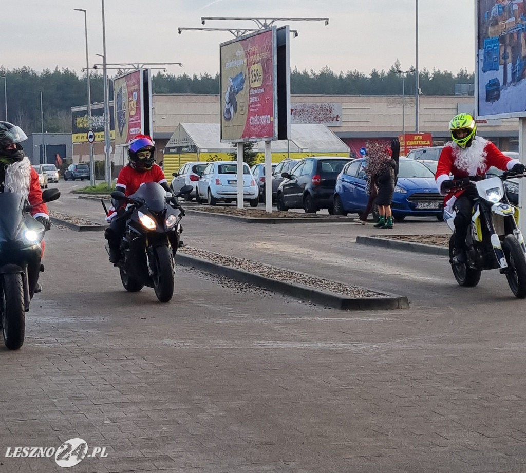 Mikołaje na motocyklach w Lesznie