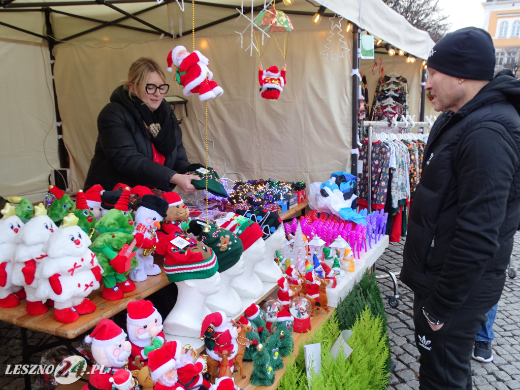 Mikołajki i Jarmark na Rynku w Lesznie