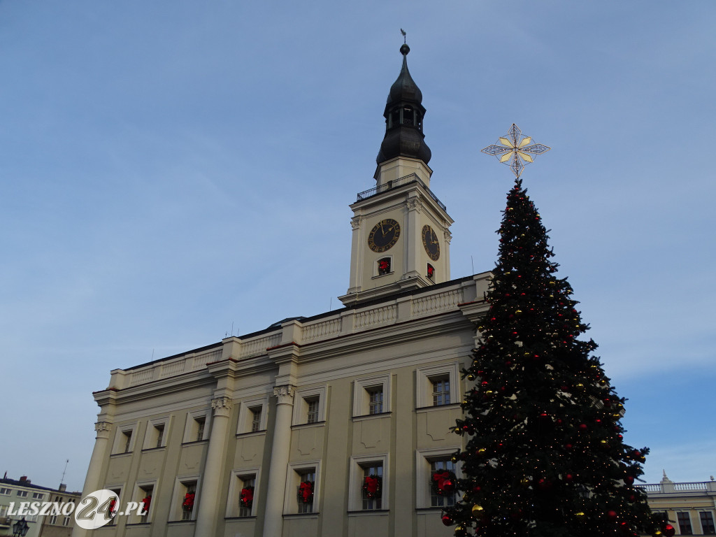 Mikołajki i Jarmark na Rynku w Lesznie