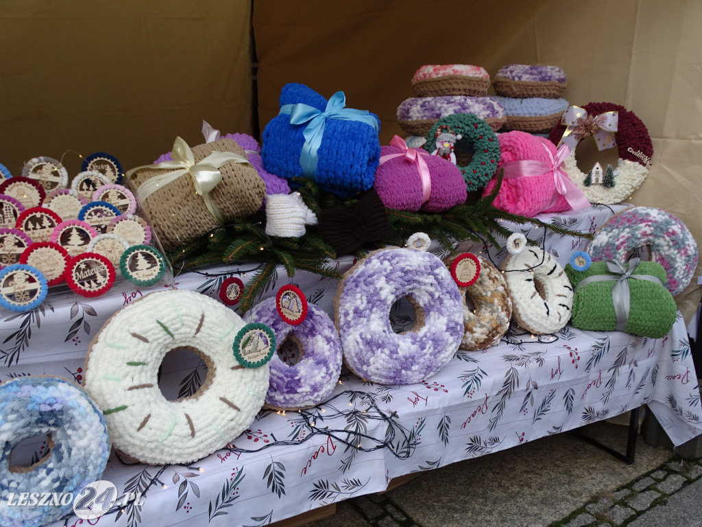 Mikołajki i Jarmark na Rynku w Lesznie