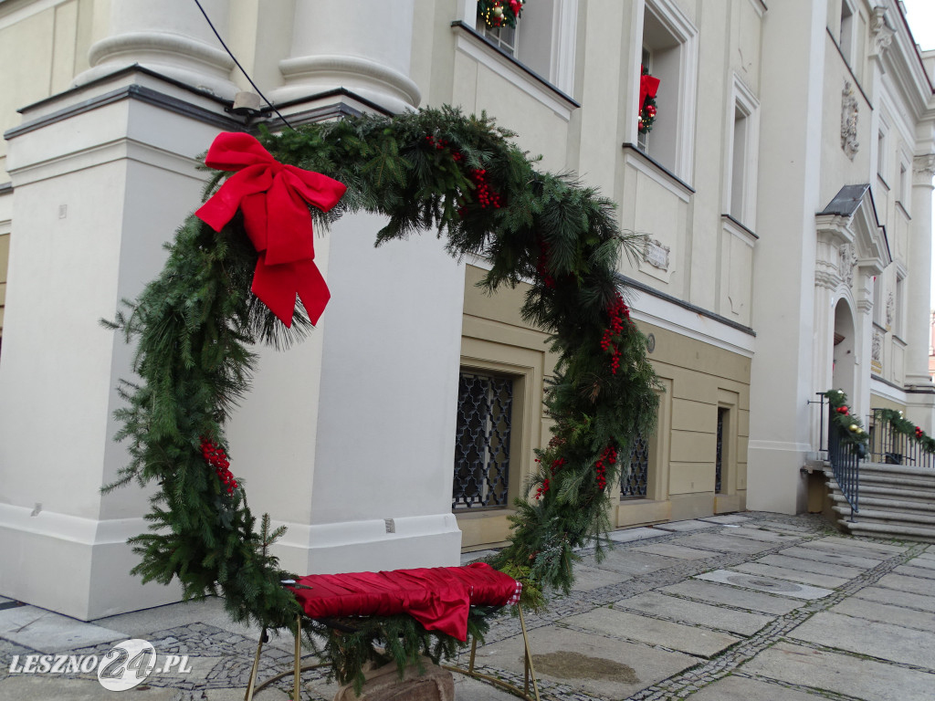 Mikołajki i Jarmark na Rynku w Lesznie