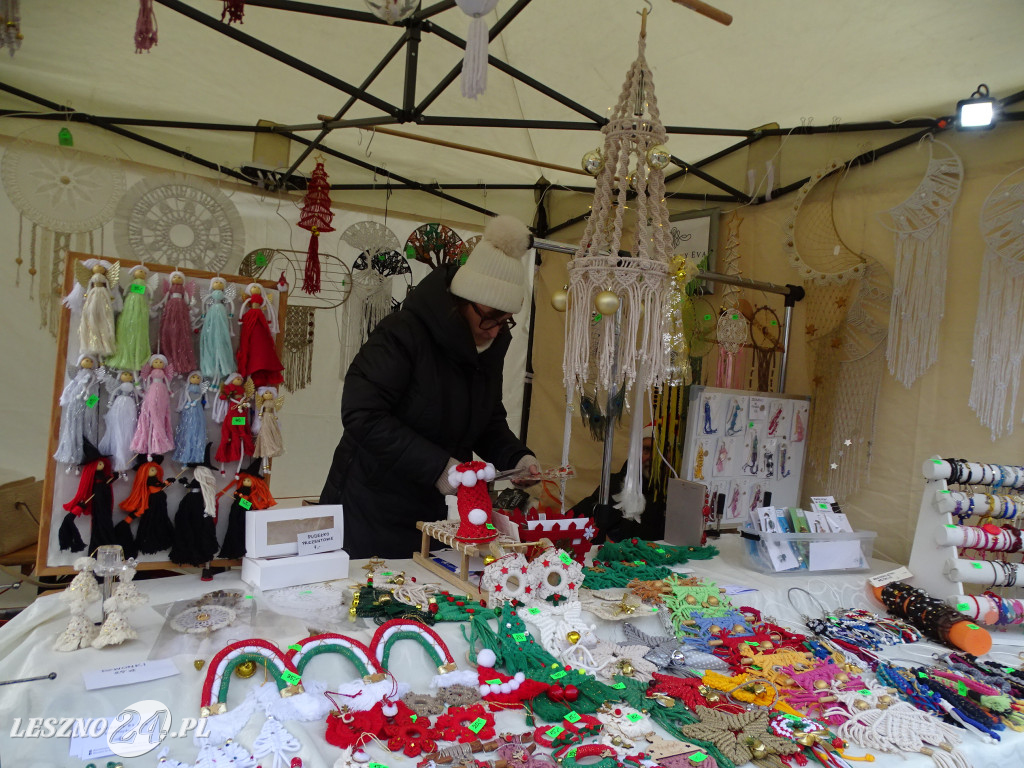 Mikołajki i Jarmark na Rynku w Lesznie