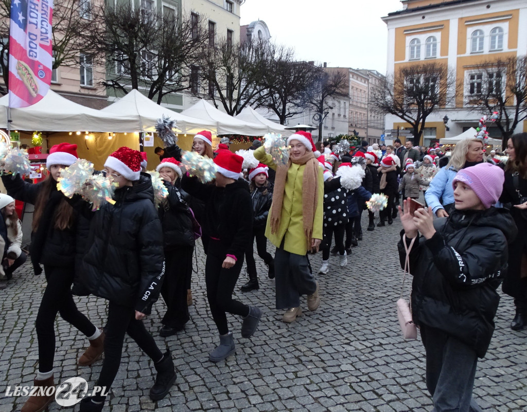 Mikołajki i Jarmark na Rynku w Lesznie