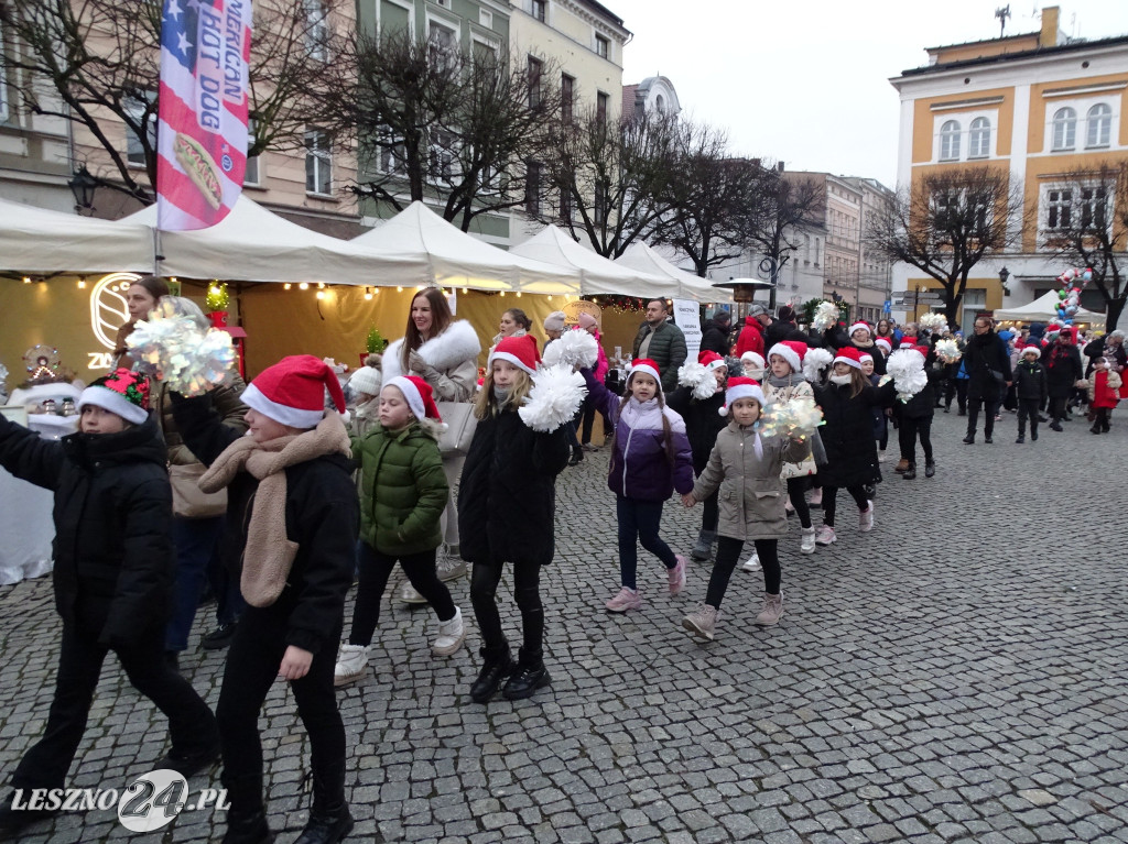 Mikołajki i Jarmark na Rynku w Lesznie