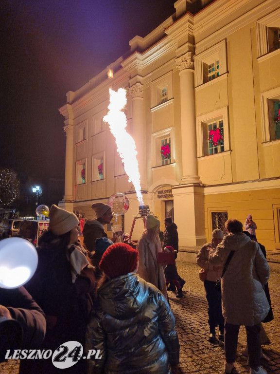 Mikołajki i Jarmark na Rynku w Lesznie