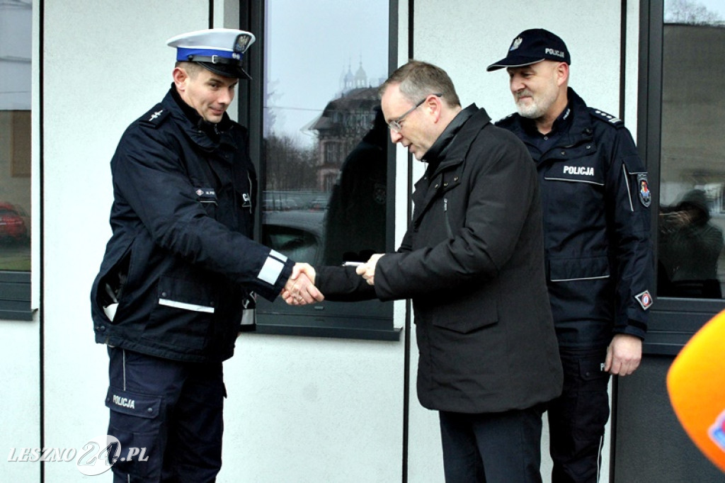 Policja w Lesznie ma nowy samochód