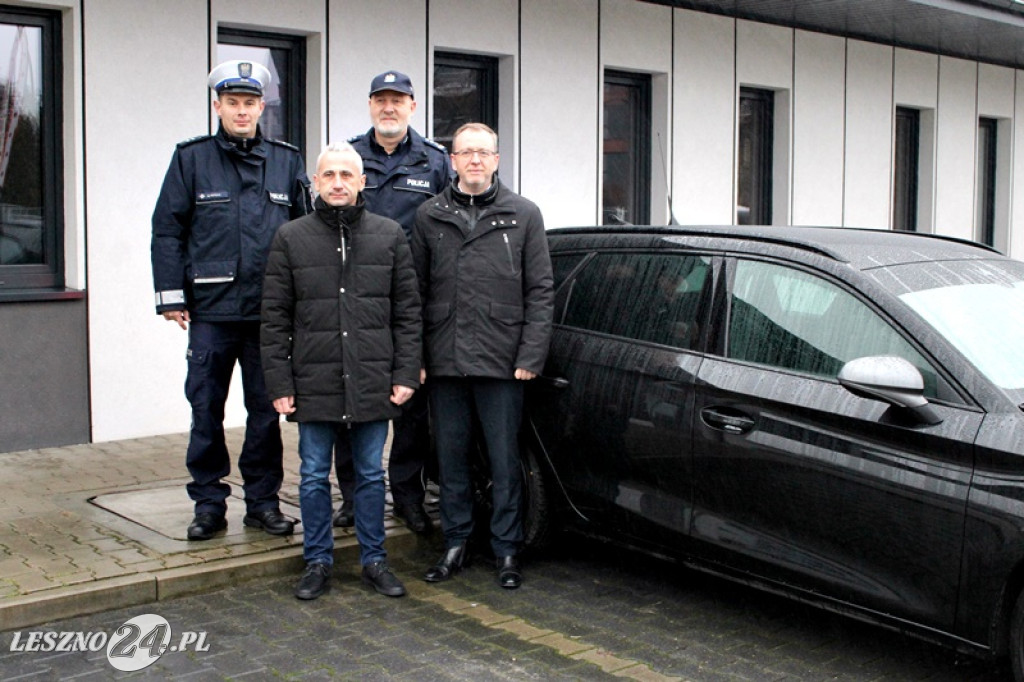 Policja w Lesznie ma nowy samochód