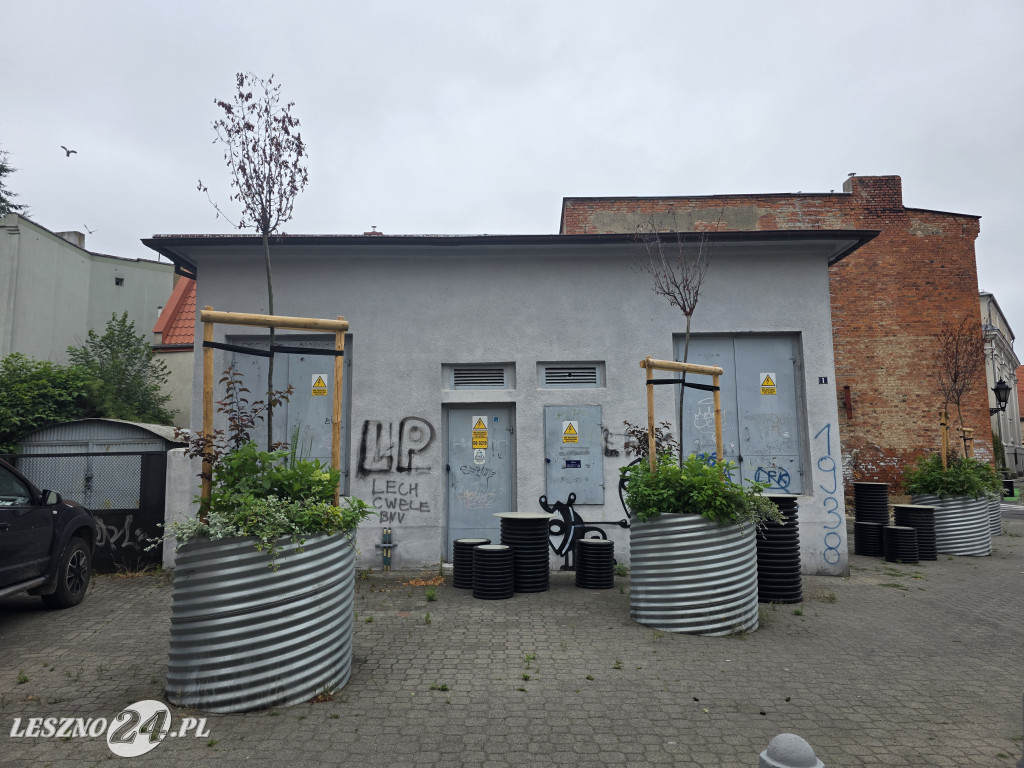 Zmiany na Placu Powstańców w Lesznie