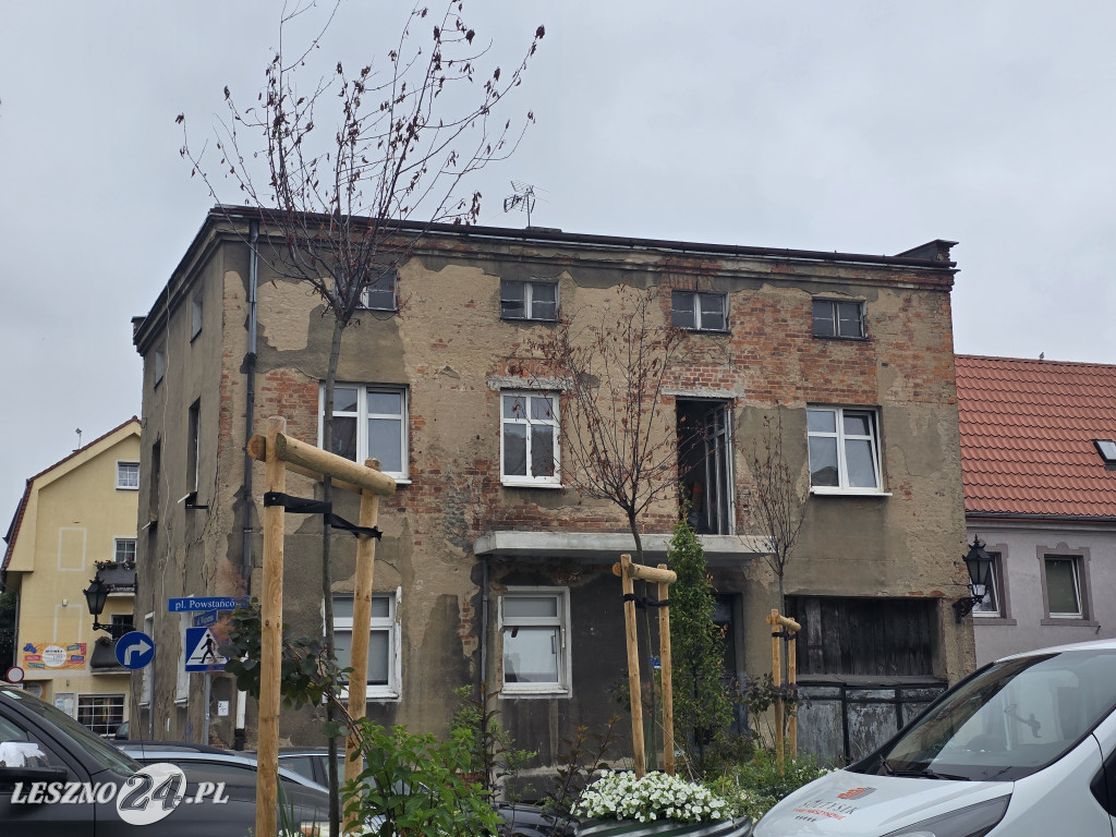 Zmiany na Placu Powstańców w Lesznie