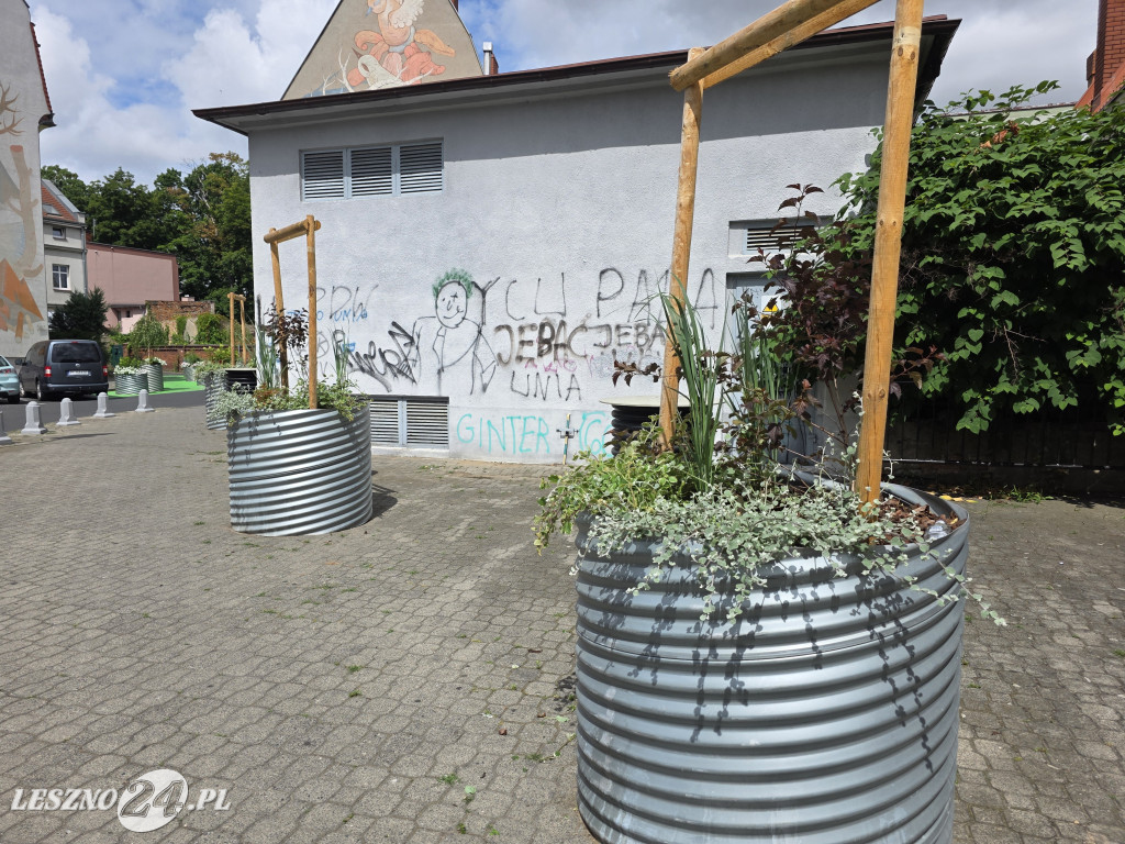 Zmiany na Placu Powstańców w Lesznie