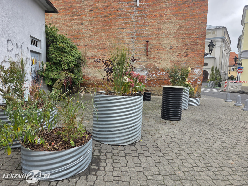 Zmiany na Placu Powstańców w Lesznie