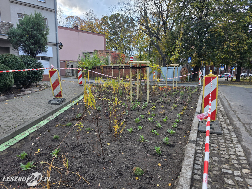 Zmiany na Placu Powstańców w Lesznie