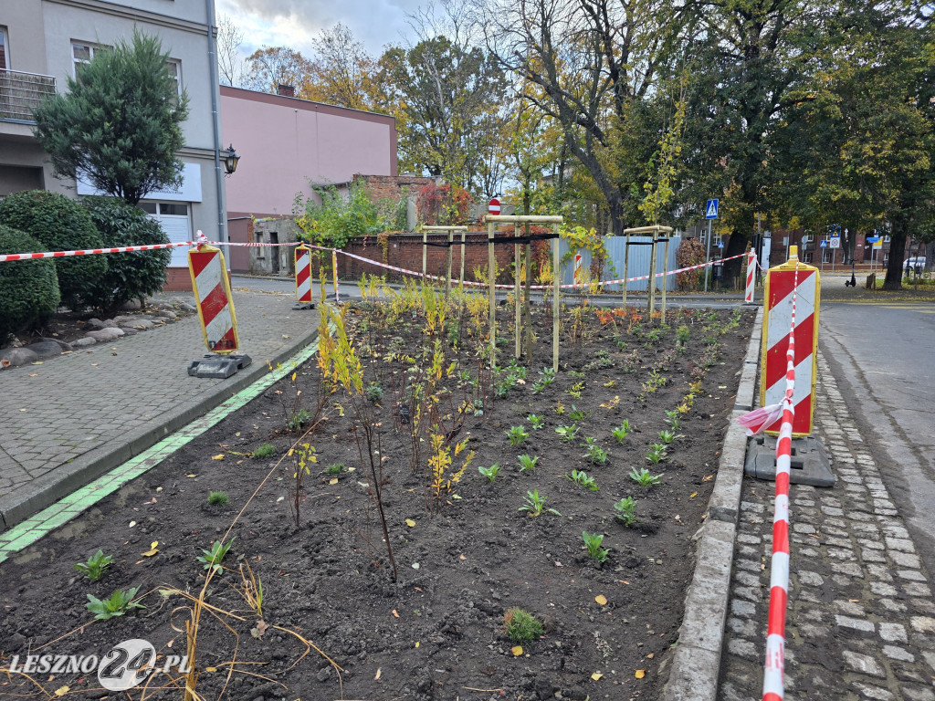Zmiany na Placu Powstańców w Lesznie