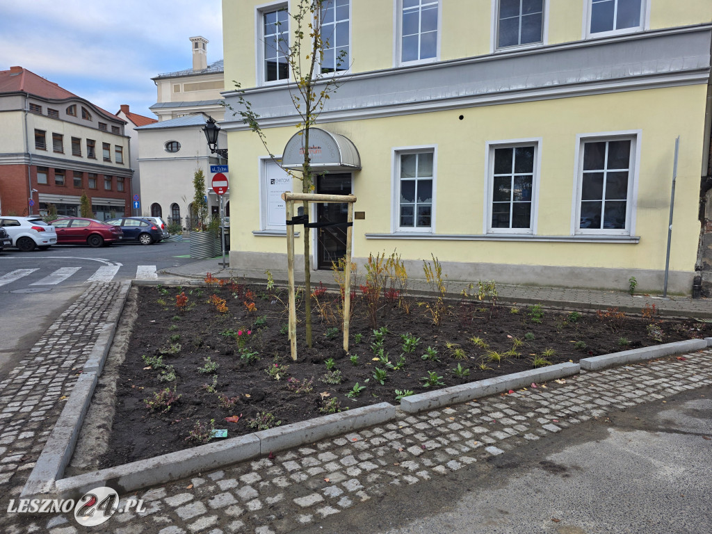 Zmiany na Placu Powstańców w Lesznie