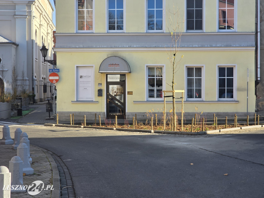 Zmiany na Placu Powstańców w Lesznie