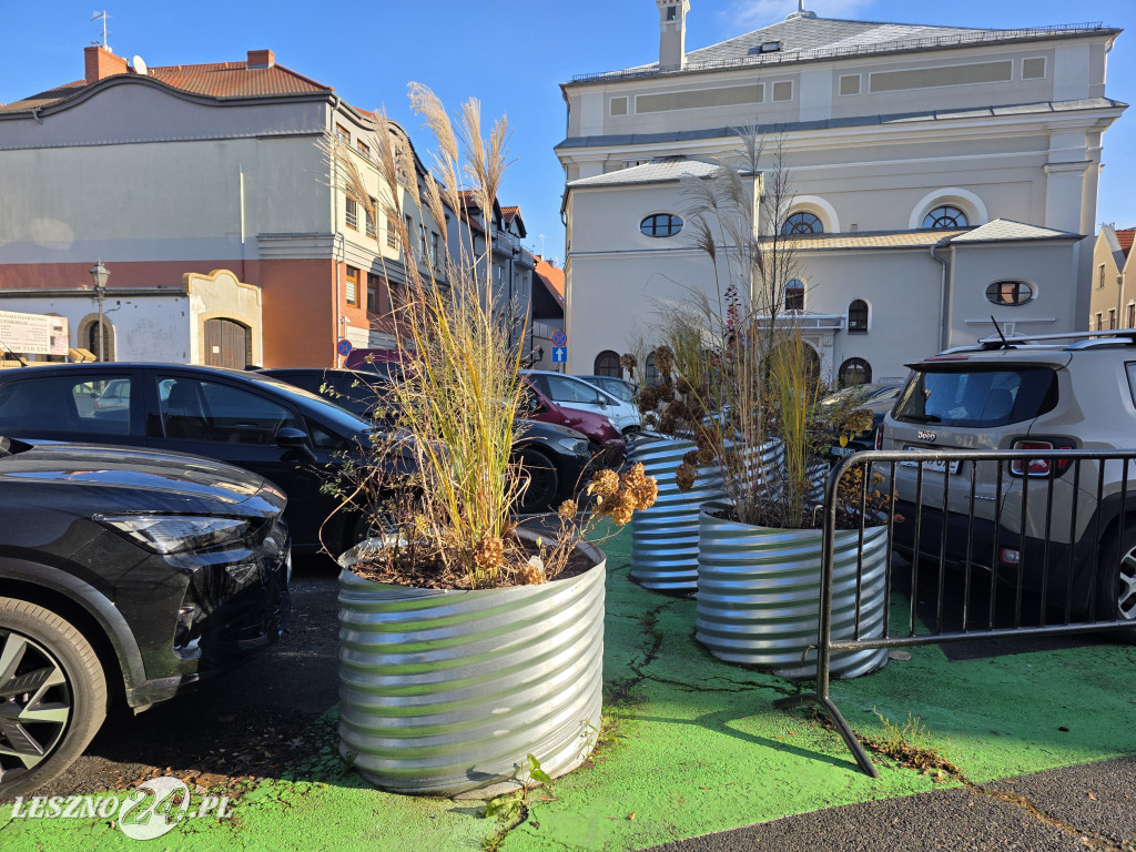 Zmiany na Placu Powstańców w Lesznie