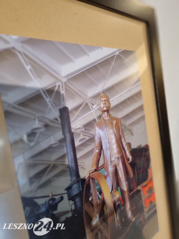 Między Niebem a Ziemią Zbyszka Bartkowiaka