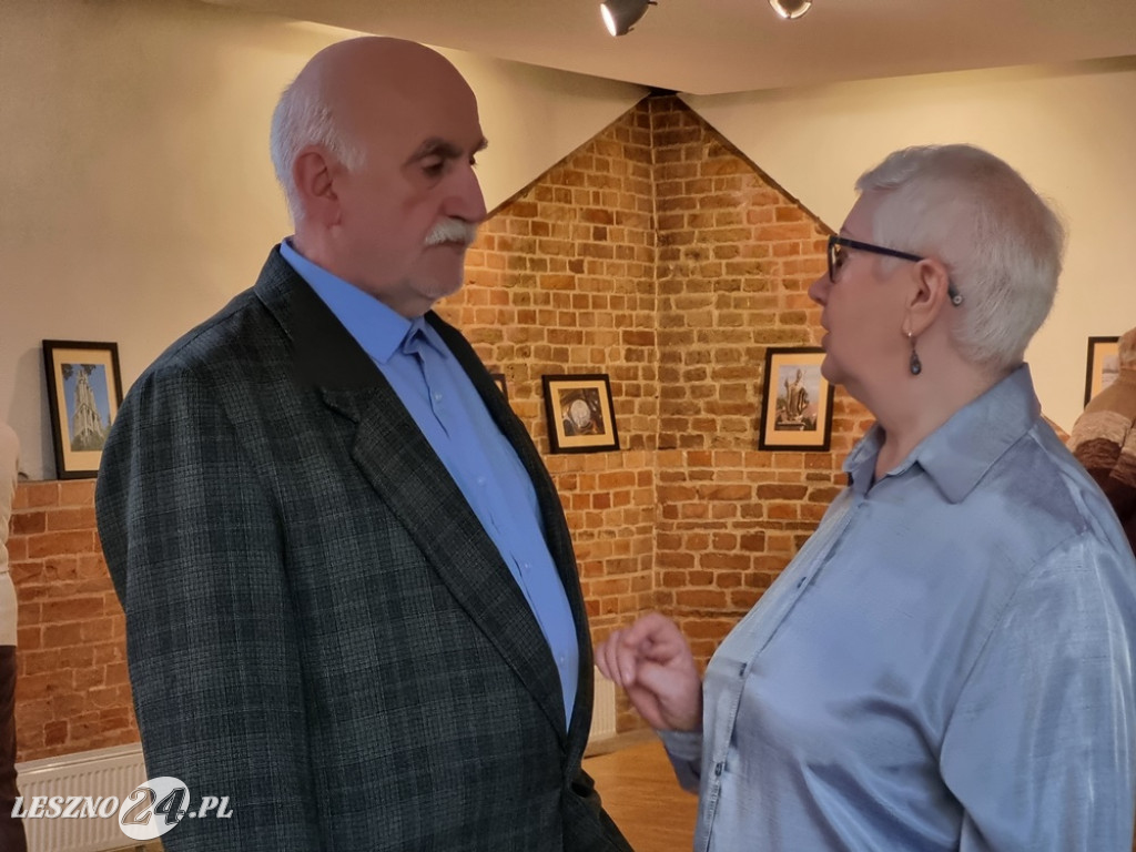 Między Niebem a Ziemią Zbyszka Bartkowiaka