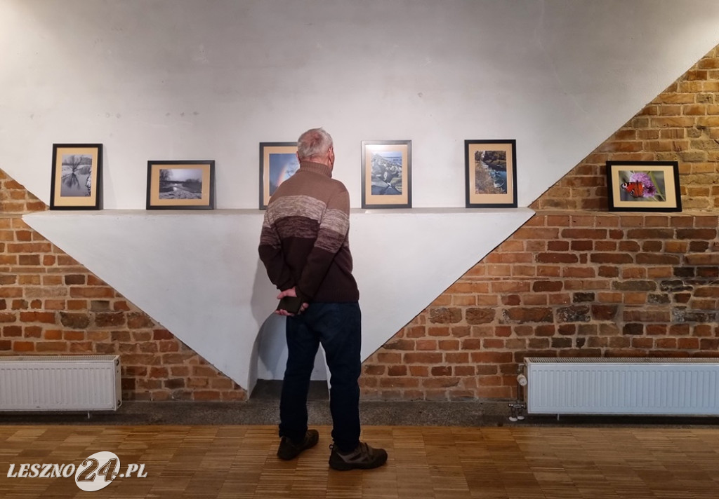 Między Niebem a Ziemią Zbyszka Bartkowiaka