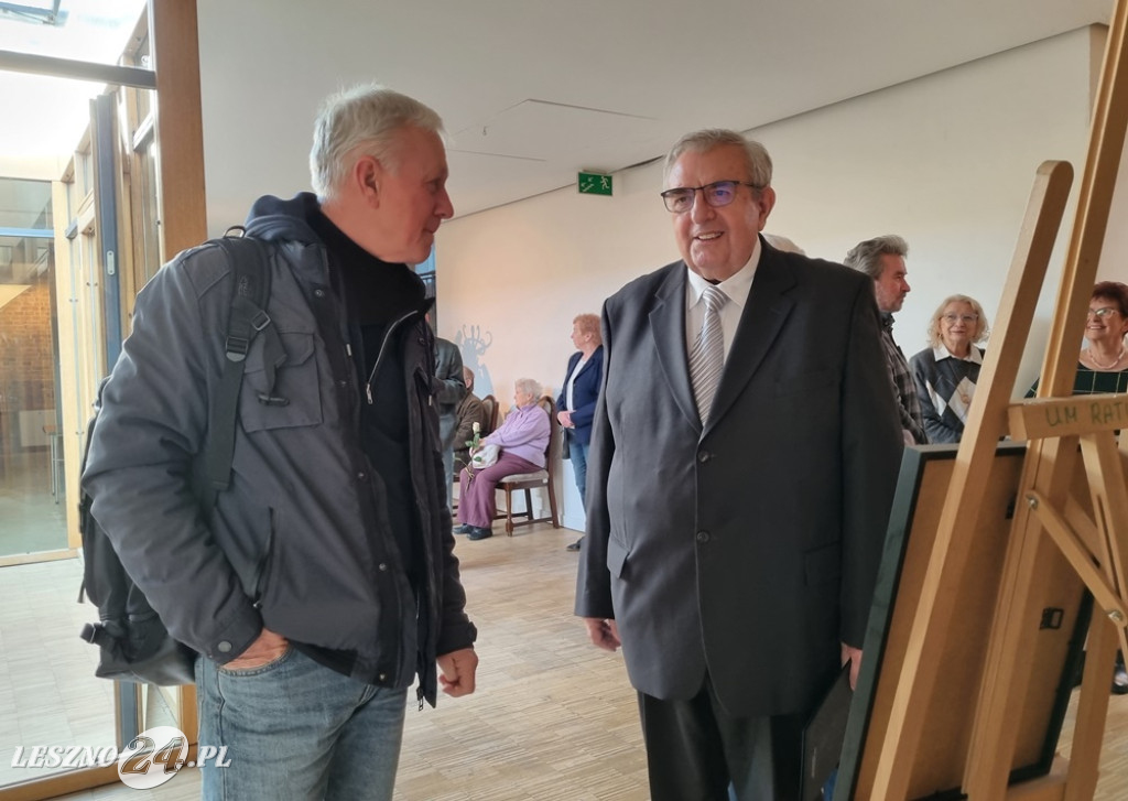 Między Niebem a Ziemią Zbyszka Bartkowiaka