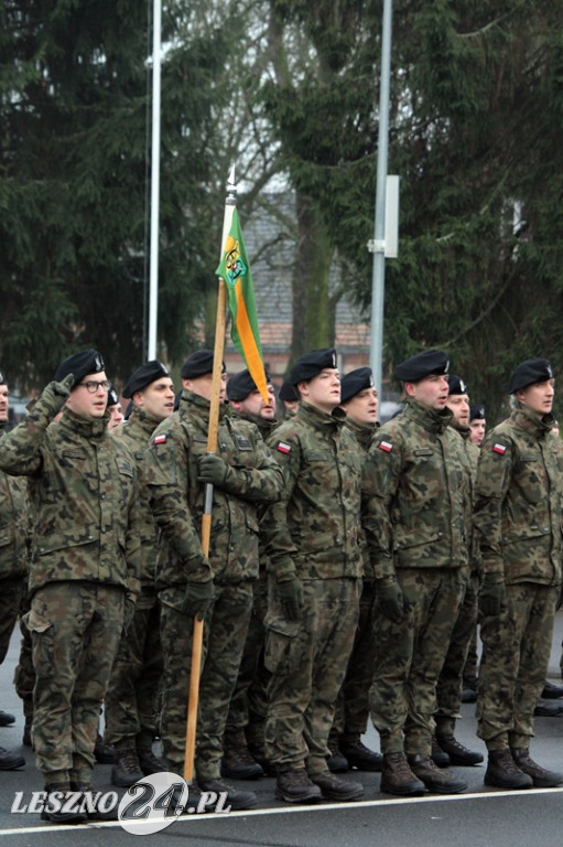 Przysięga żołnierzy dobrowolnej służby w Lesznie