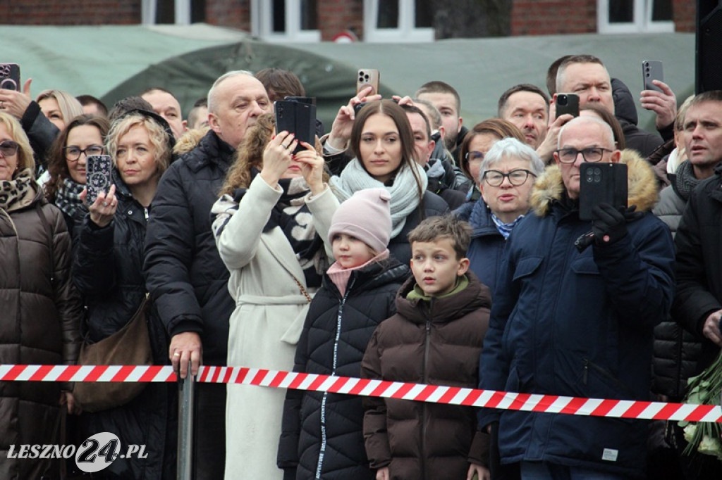 Przysięga żołnierzy dobrowolnej służby w Lesznie