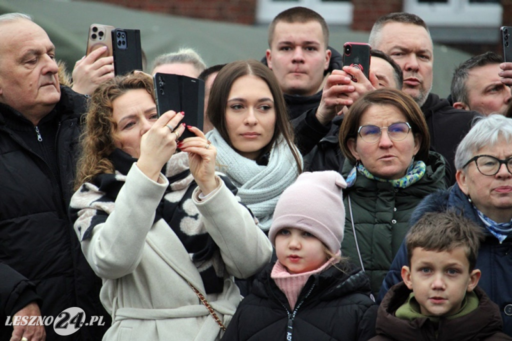 Przysięga żołnierzy dobrowolnej służby w Lesznie