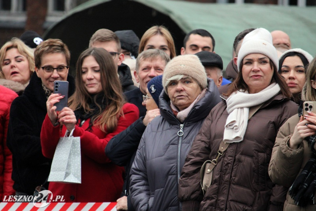 Przysięga żołnierzy dobrowolnej służby w Lesznie