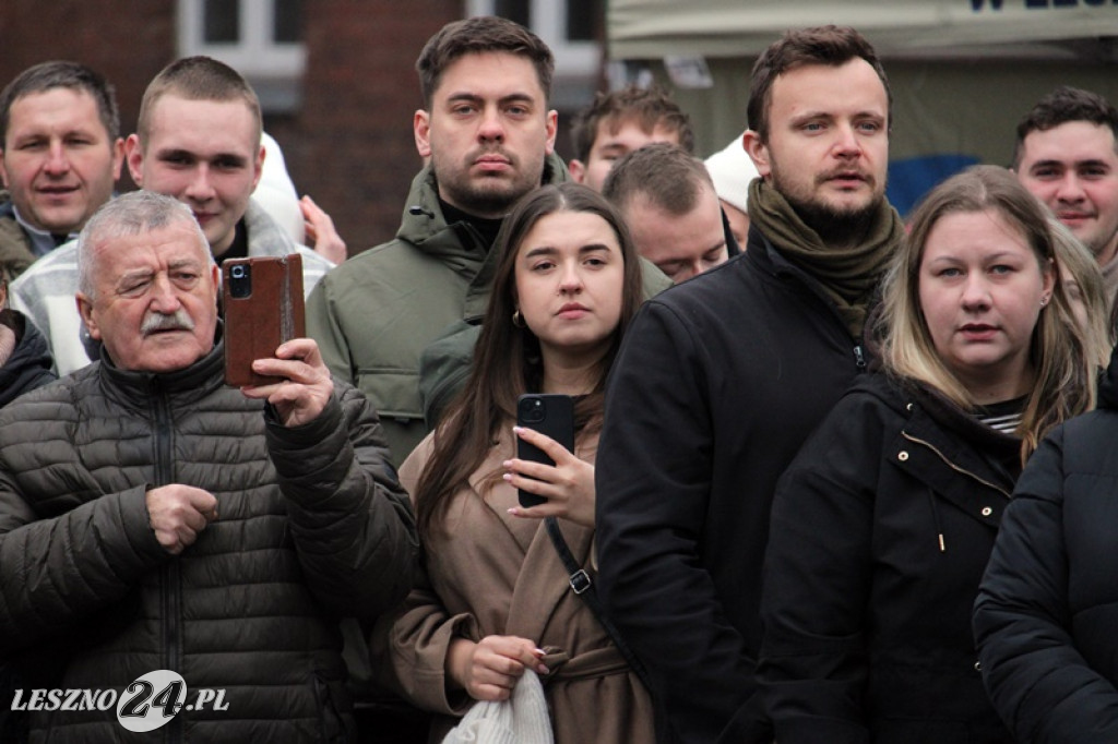 Przysięga żołnierzy dobrowolnej służby w Lesznie