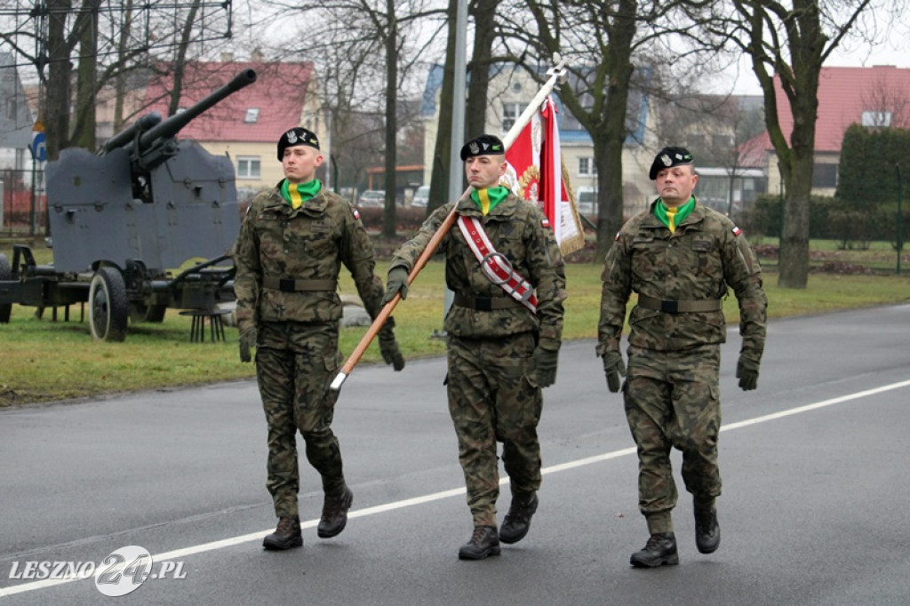 Przysięga żołnierzy dobrowolnej służby w Lesznie
