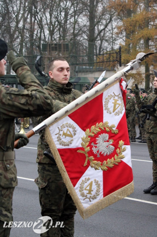 Przysięga żołnierzy dobrowolnej służby w Lesznie